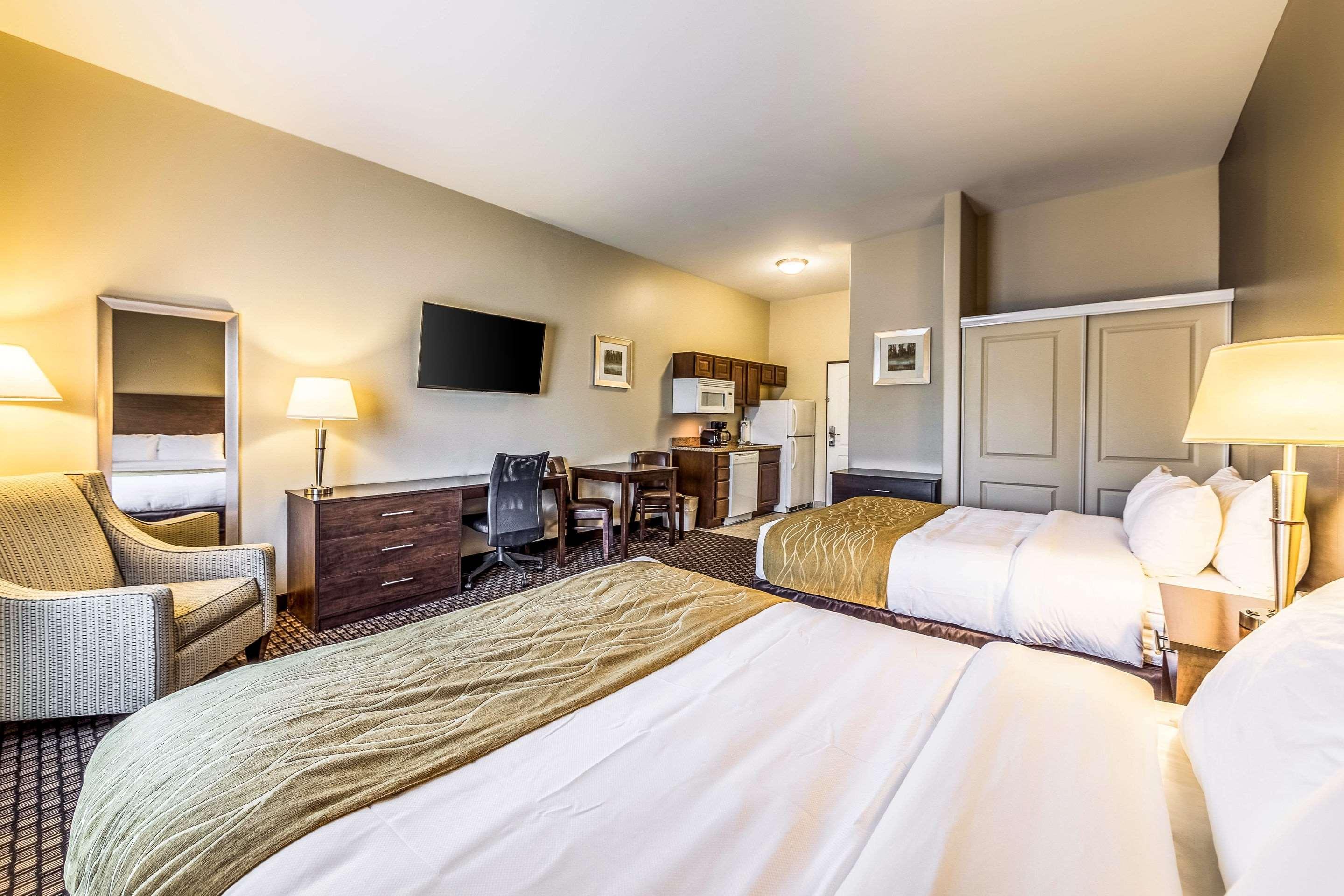 Comfort Inn & Suites Barnesville - Frackville Екстериор снимка