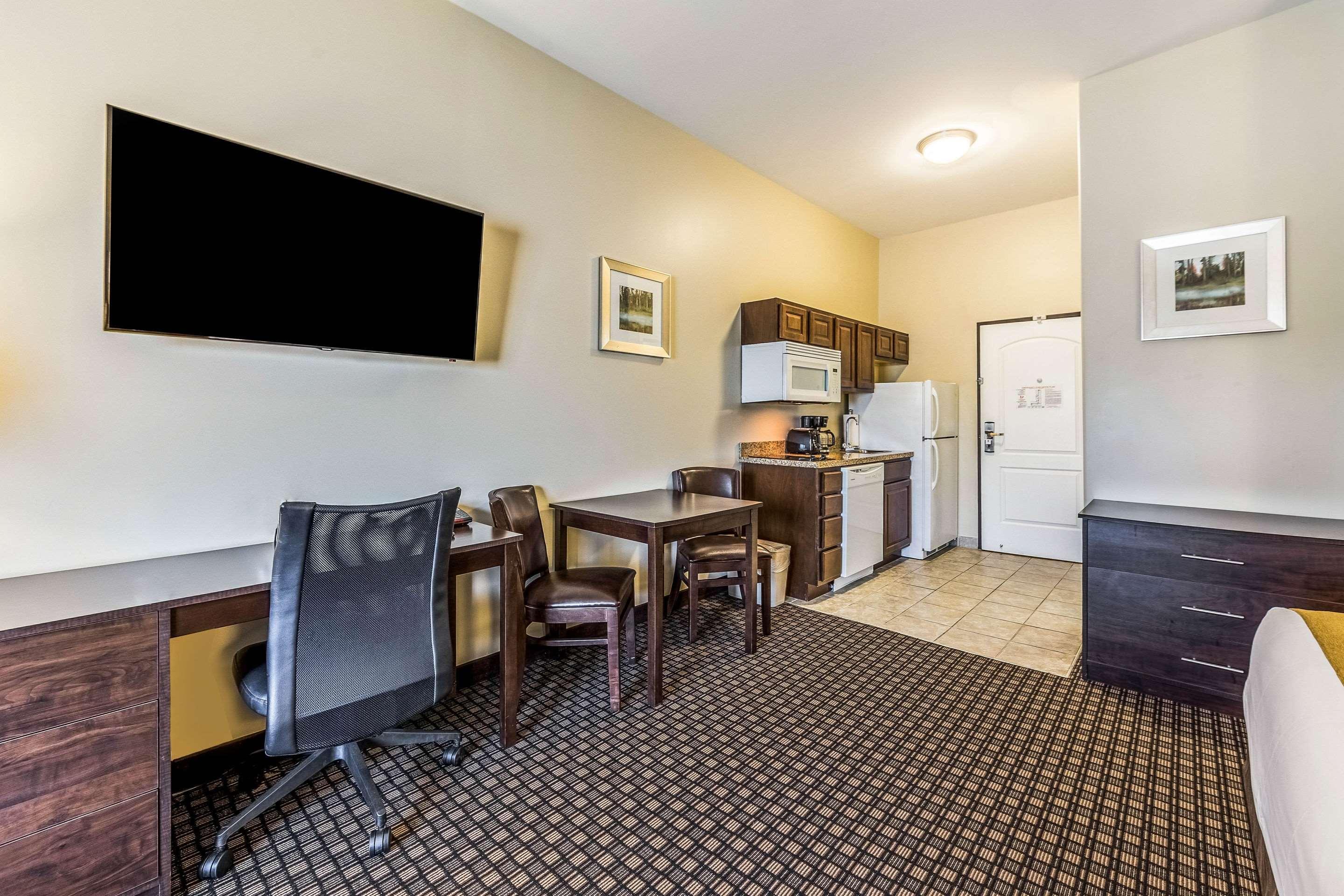 Comfort Inn & Suites Barnesville - Frackville Екстериор снимка