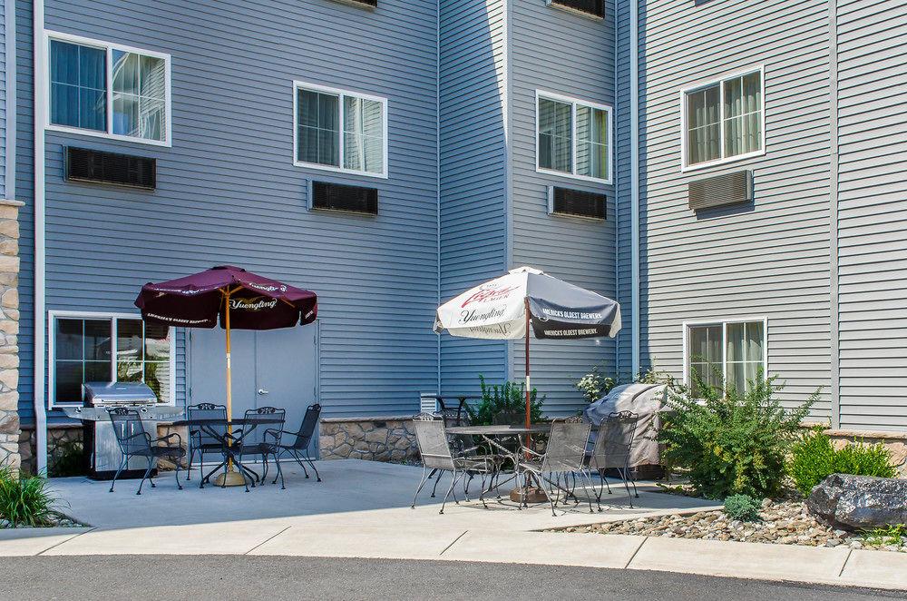 Comfort Inn & Suites Barnesville - Frackville Екстериор снимка